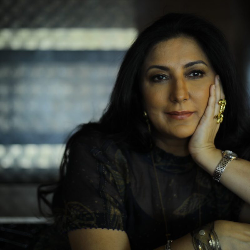 Dr. Simal Soin