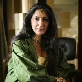 Dr. Simal Soin