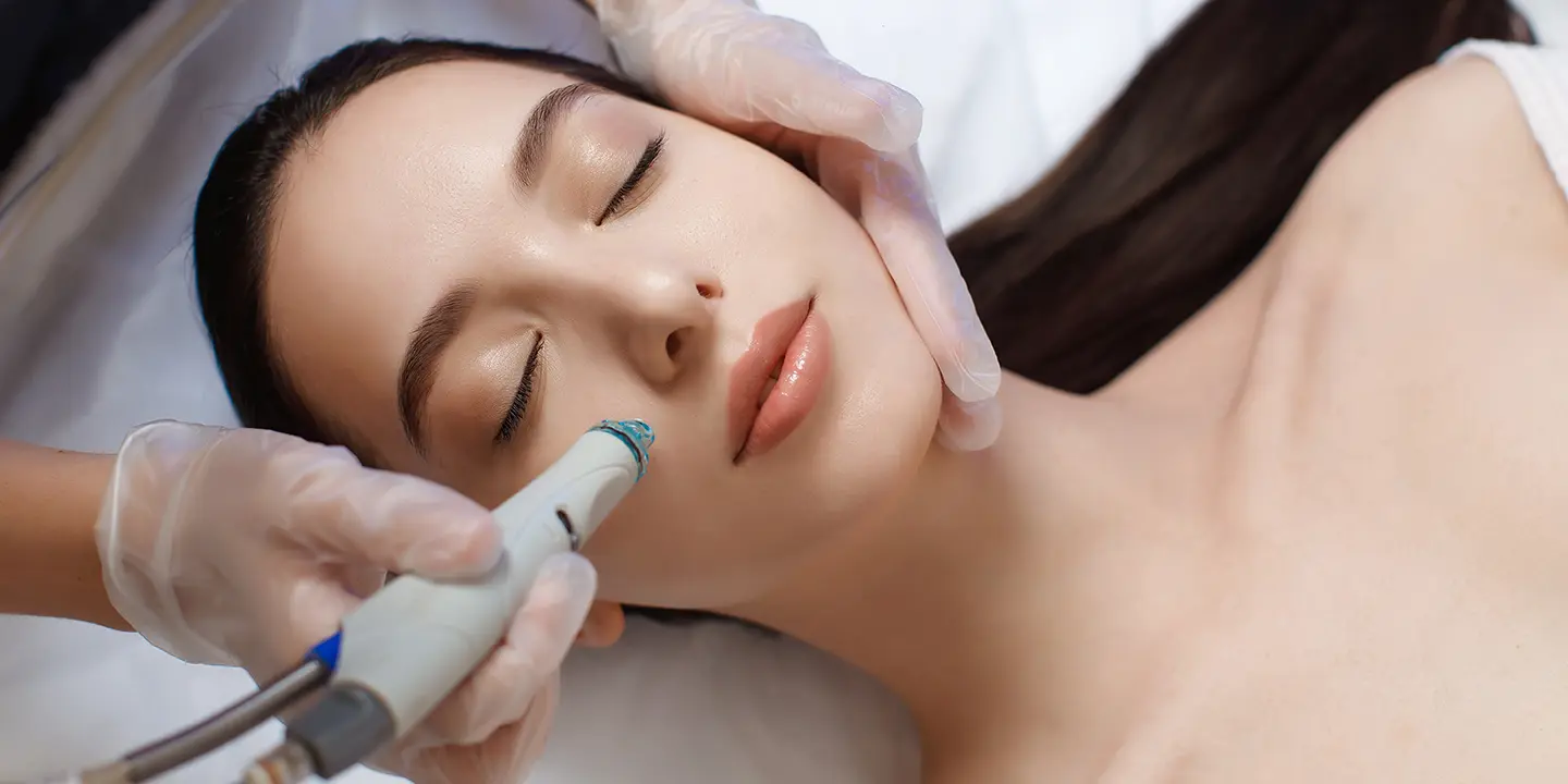 Top 8 Benefits of a HydraFacial