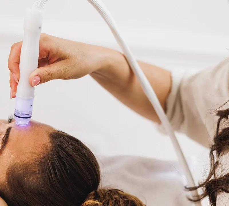 Pros and Cons of Hydrafacial Treatment
